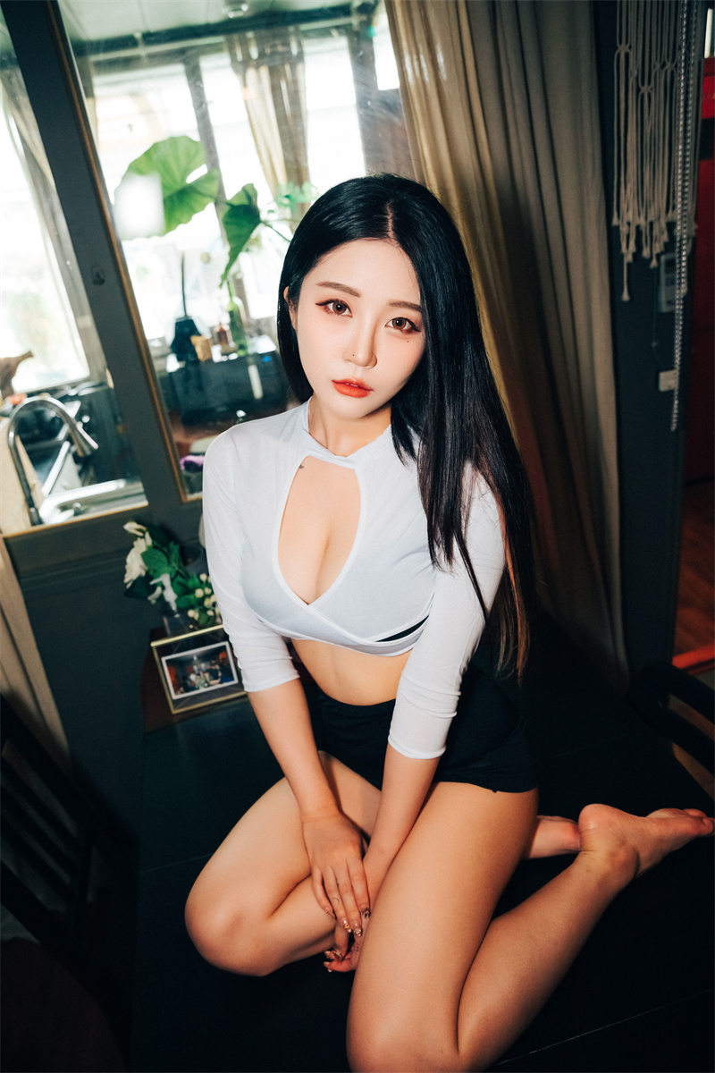 Bomi高清Cosplay写真图片大全