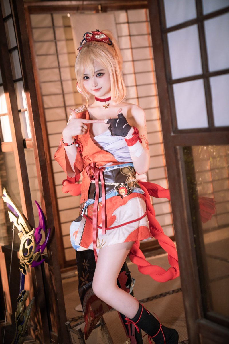 白莉爱吃巧克力高清Cosplay写真图片大全