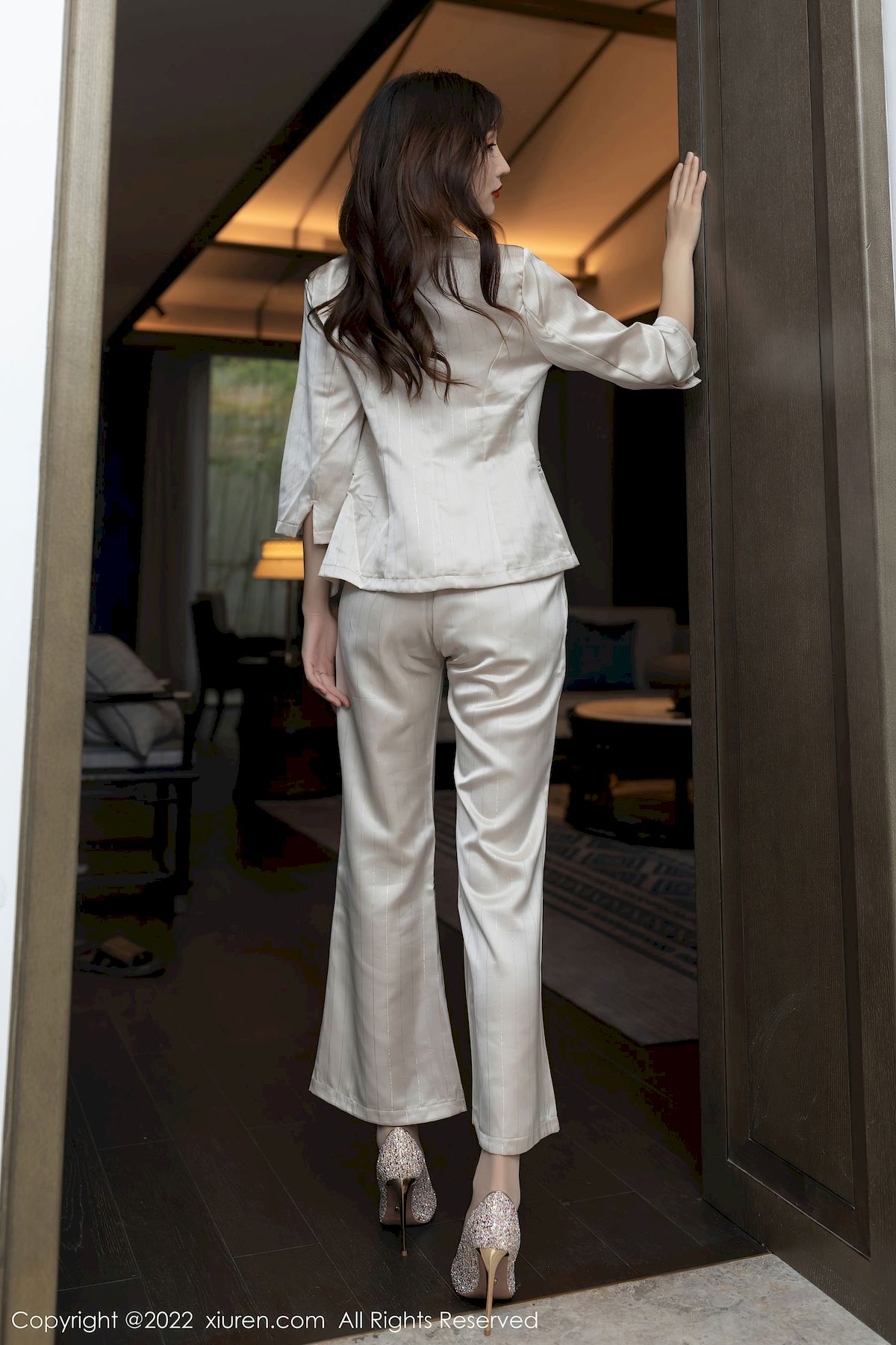 陆萱萱写真图片合集与社交主页 陆萱萱写真图片合集与社交主页