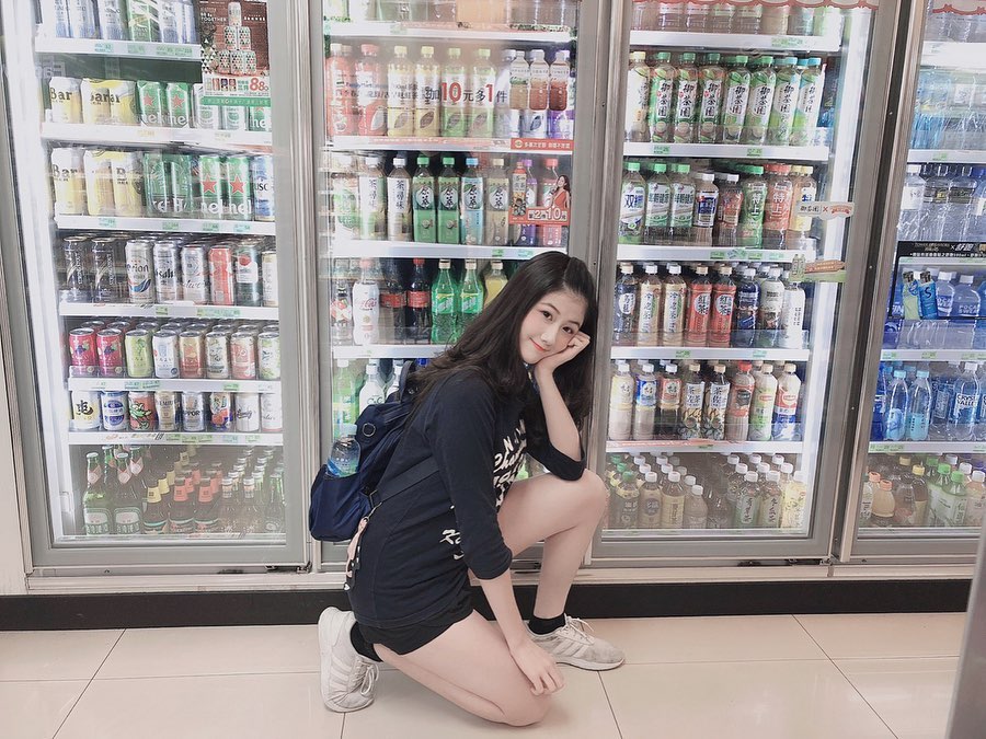 芃芃大人全部写真作品图片欣赏 芃芃大人全部写真作品图片欣赏