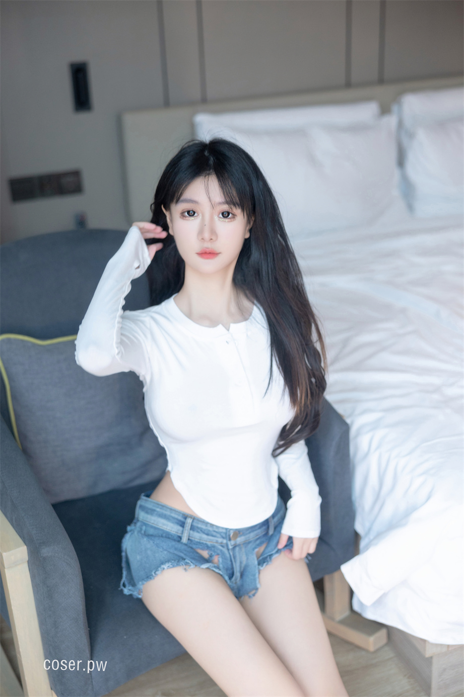 谢小蒽写真图片合集与社交主页