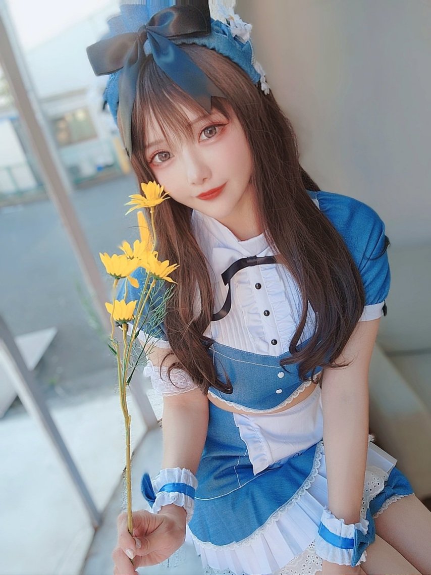 小恩写真图片合集与社交主页