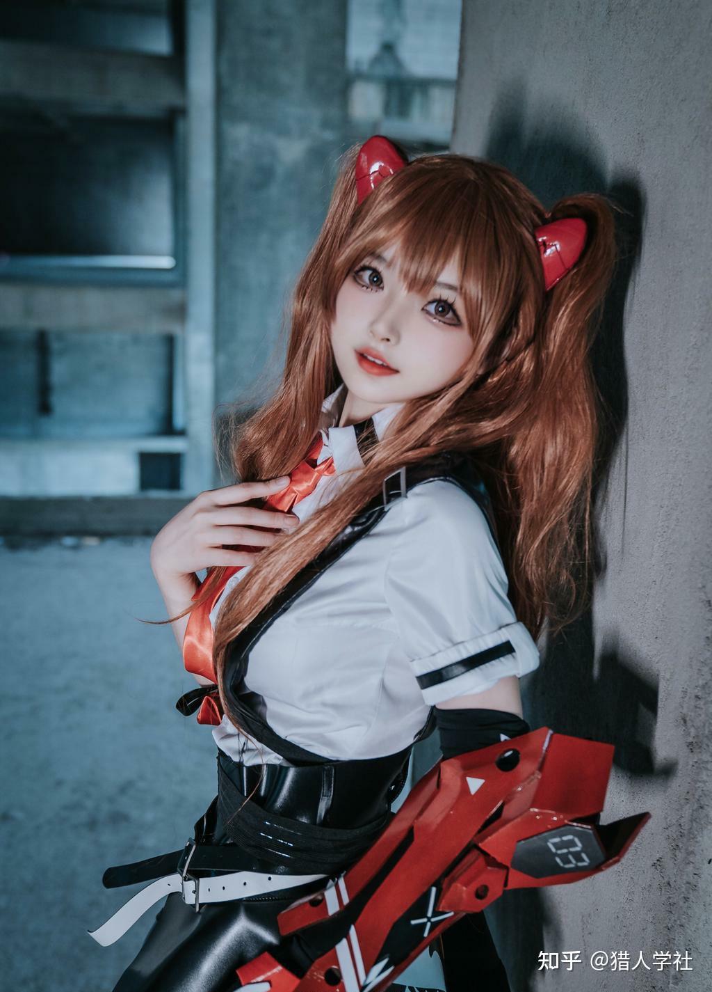 白莉爱吃巧克力高清Cosplay写真图片大全