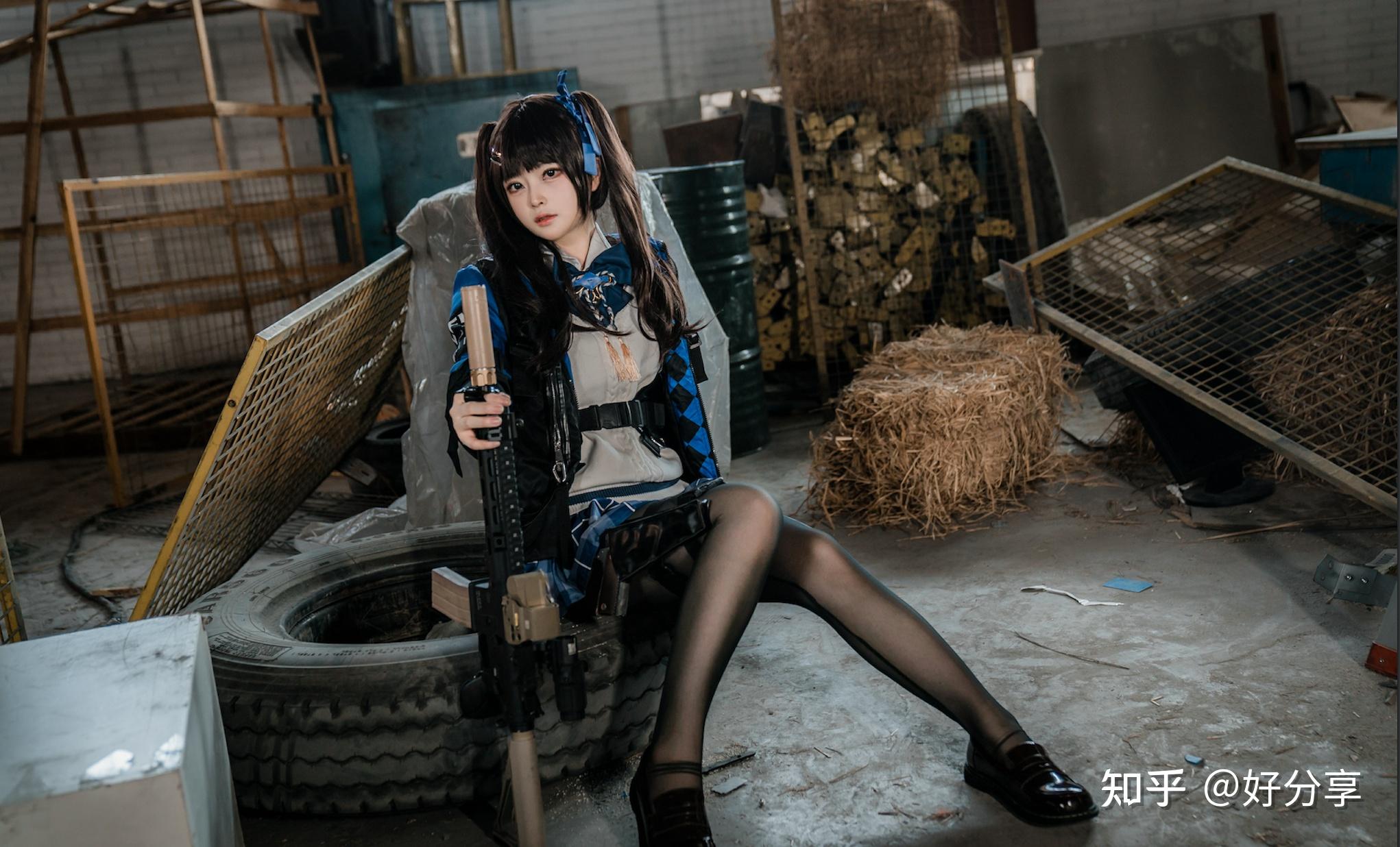 白莉爱吃巧克力Cosplay写真精选图片