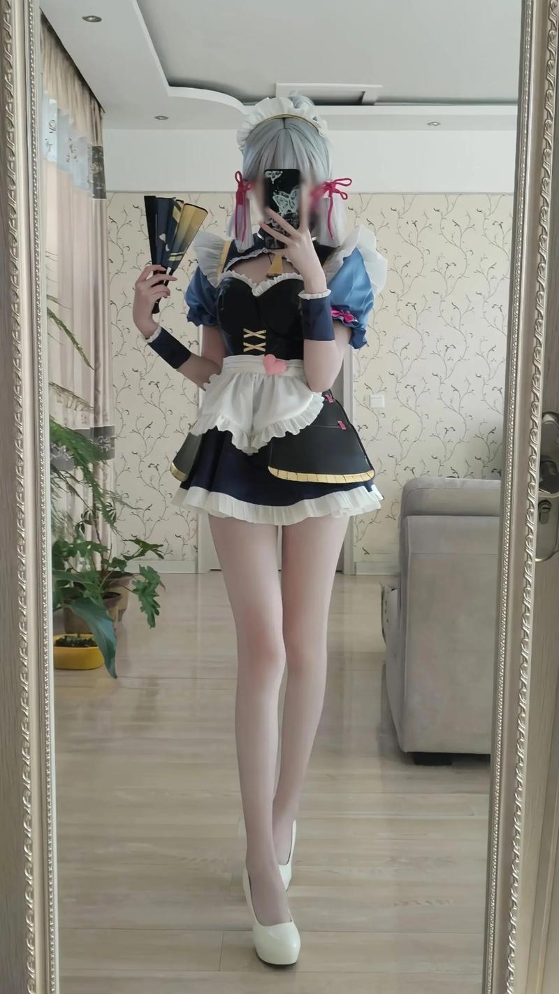 宝贝77写真图片合集与社交主页