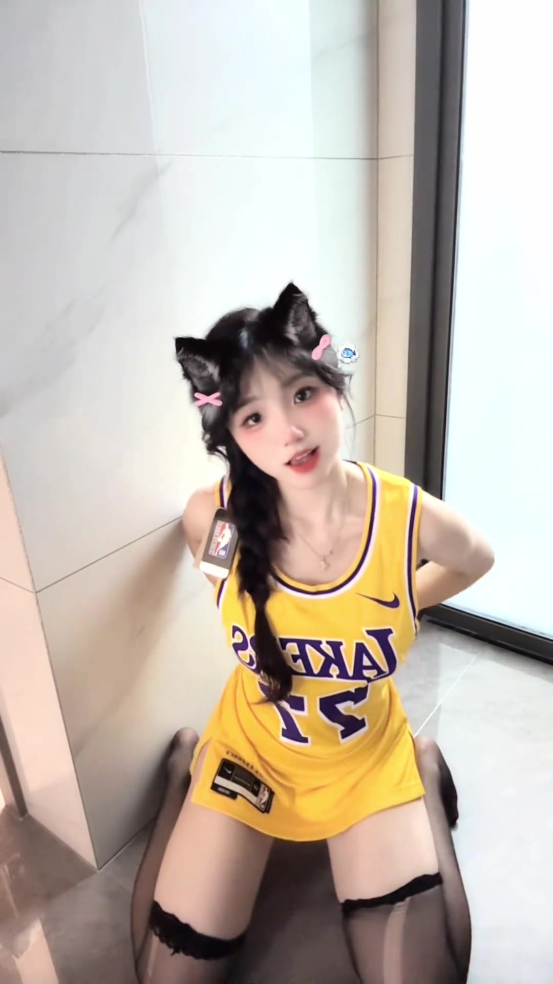 宝贝77写真图片合集与社交主页