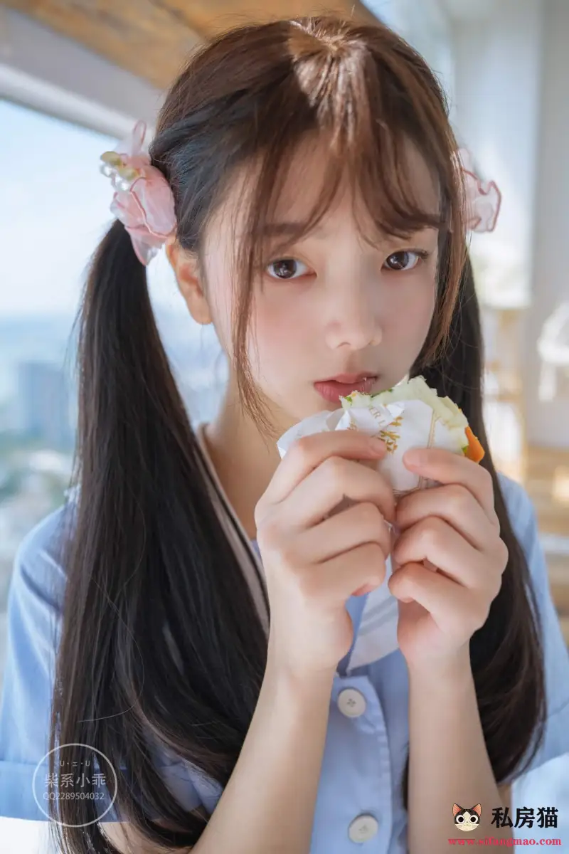 赤西夜夜Cosplay写真图鉴·高清作品与社交资料