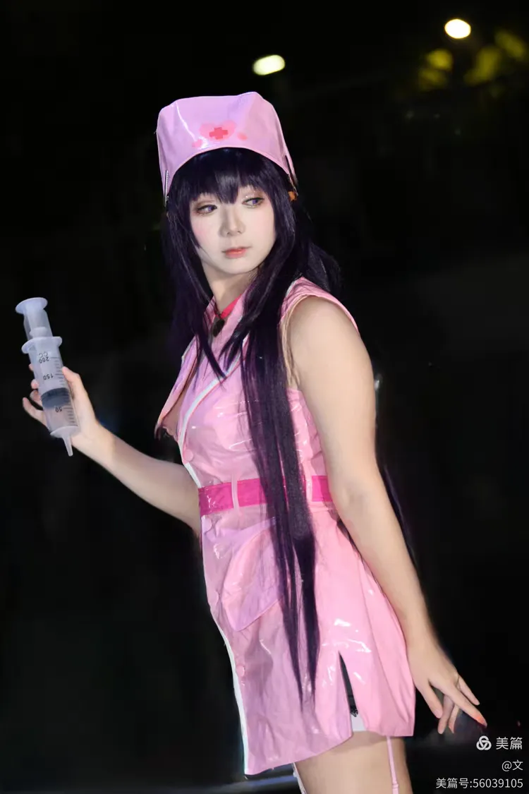 粉色袍袍 写真作品高清图片 8