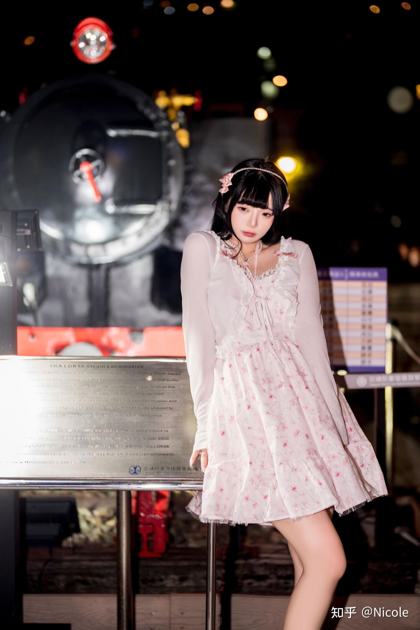 落落rakuCosplay写真图片合集·精选高清作品