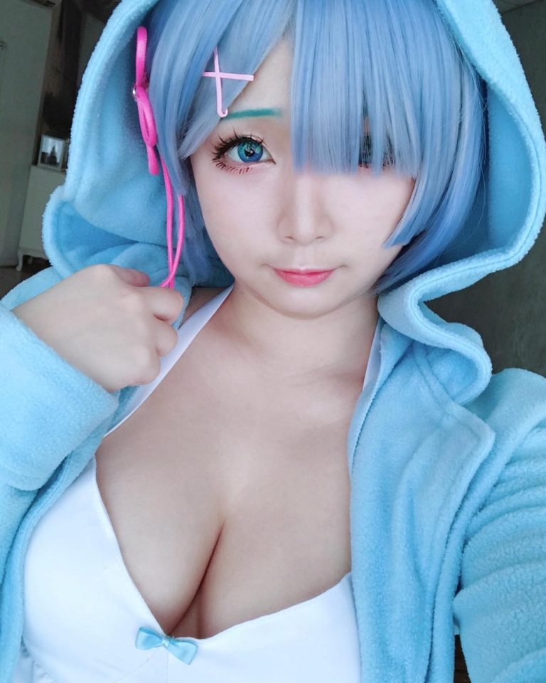 落落rakuCosplay写真图片合集·精选高清作品