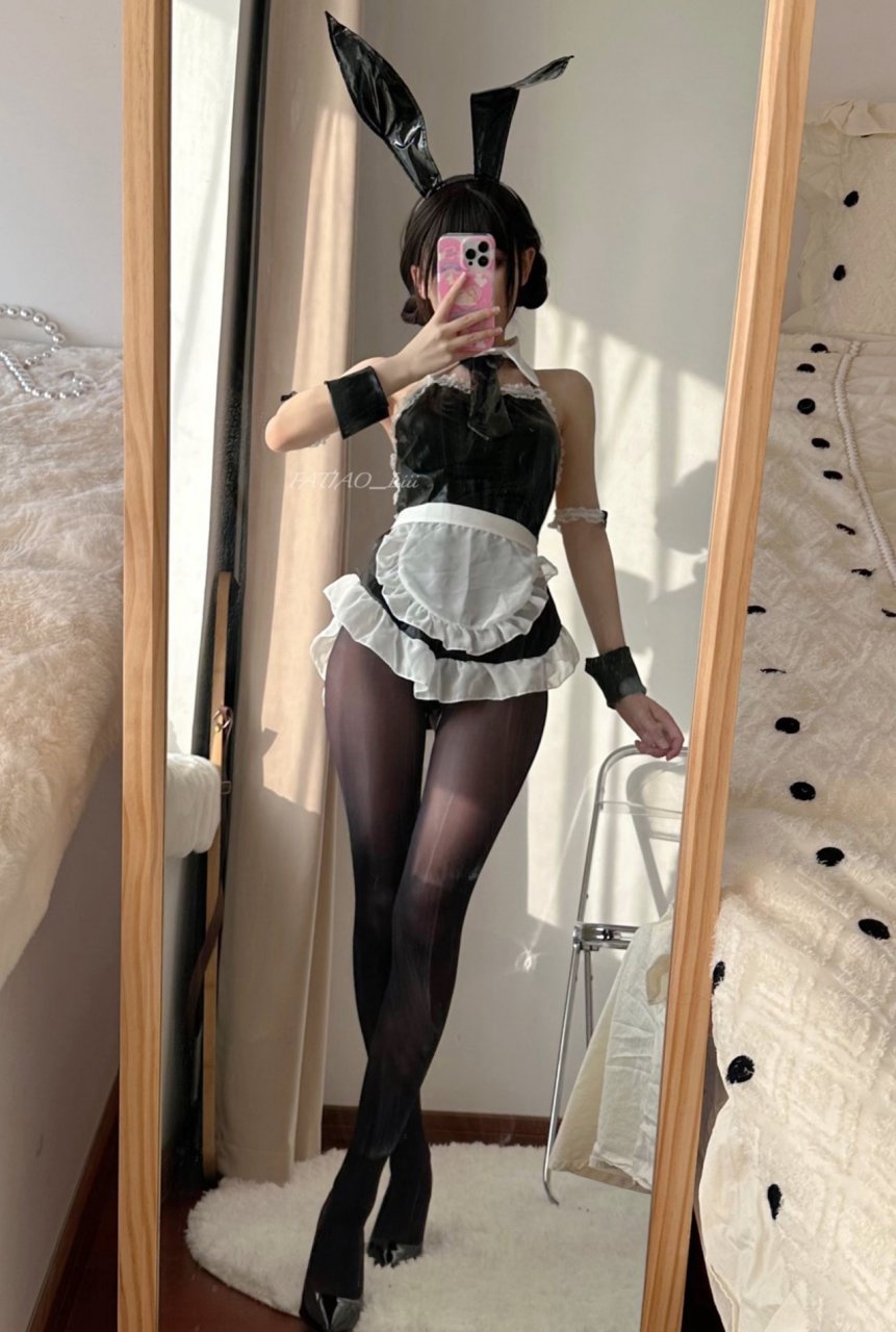 迷之呆梨个人资料与写真图片合集