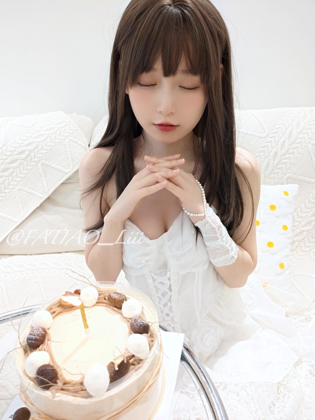 迷之呆梨写真图集·个人资料与Cosplay高清作品