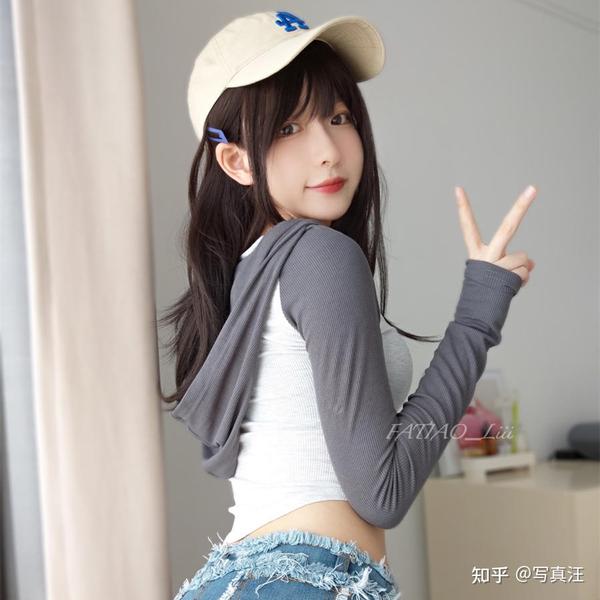 迷之呆梨写真图集·个人资料与Cosplay高清作品