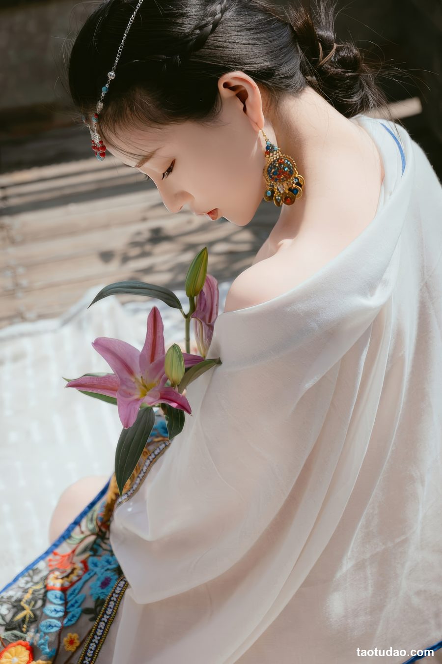 年年nnian高清Cosplay写真图片大全