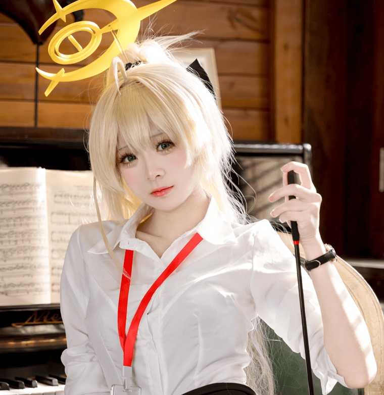 捅主任最新Cosplay写真