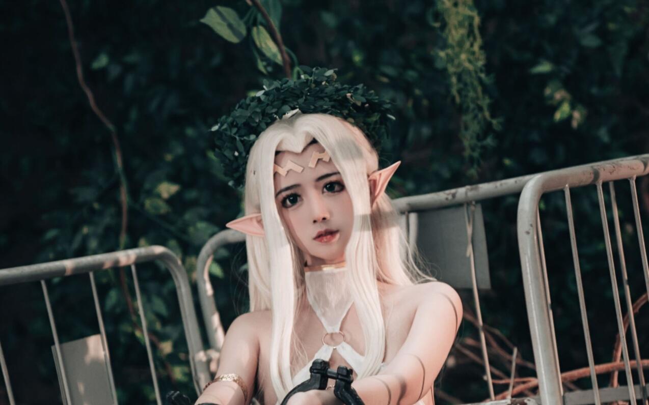 小礼好困角色扮演写真作品总览