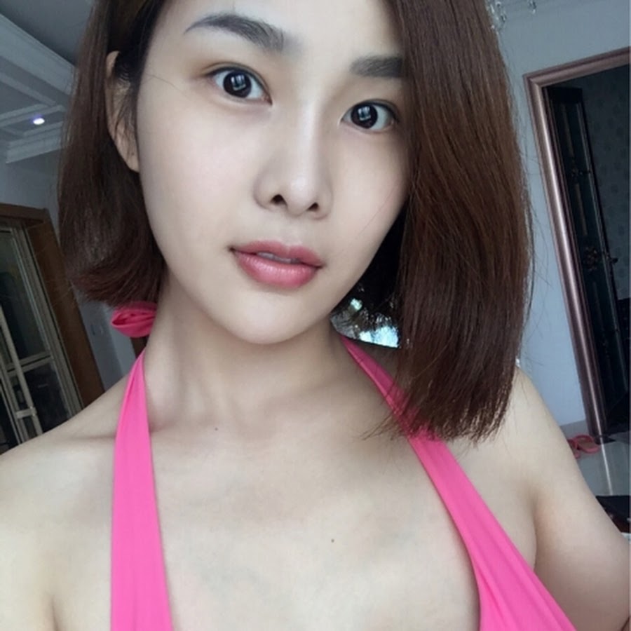 闫盼盼写真图片合集与社交主页