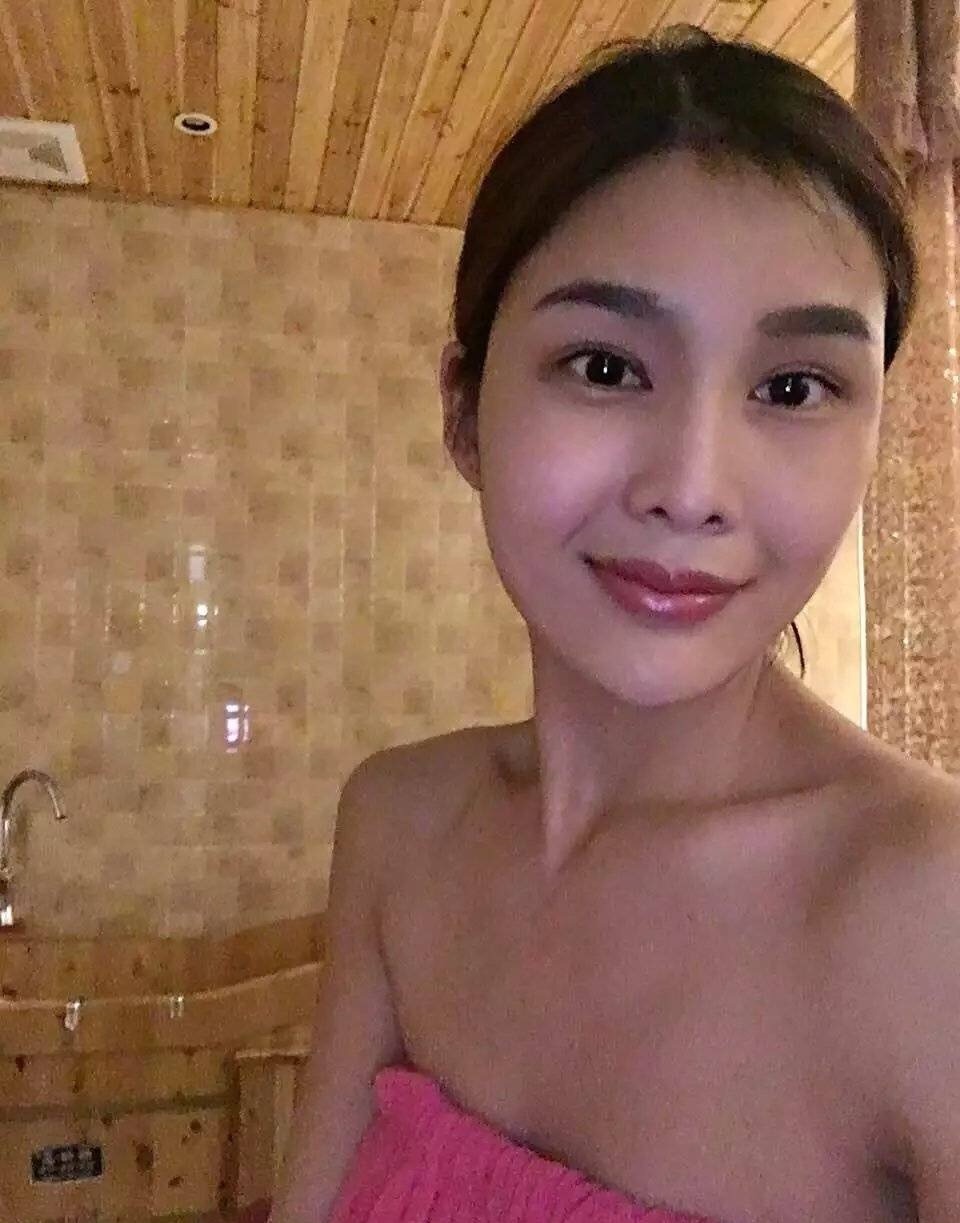 闫盼盼精选高清写真图片·Cosplay角色扮演合集