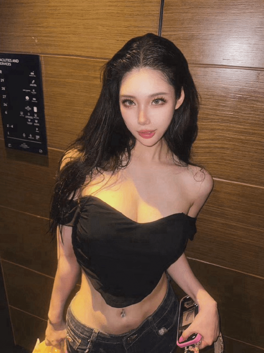 maymayCosplay写真高清图片精选与人物百科 maymayCosplay写真高清图片精选与人物百科