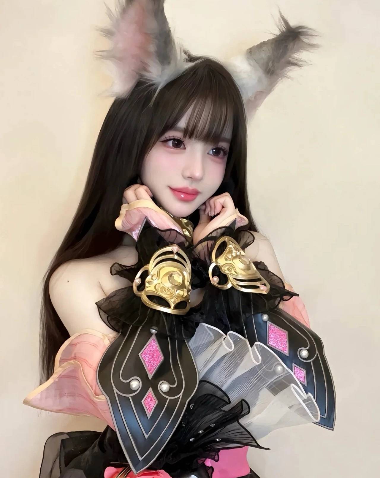 秦嘉倪最新角色扮演高清写真图片精选集