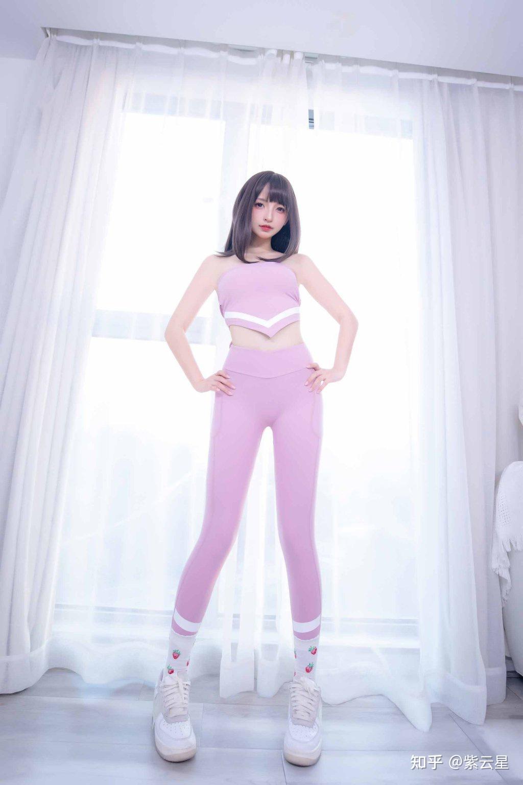 神乐坂真冬高清Cosplay写真图片精选合集