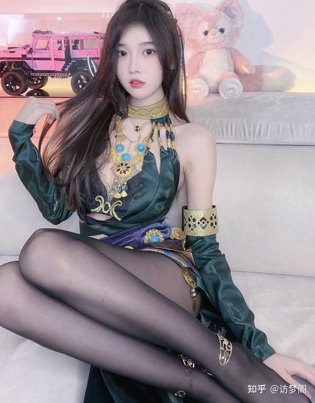 小小奶瓶儿角色扮演写真高清图片合集欣赏