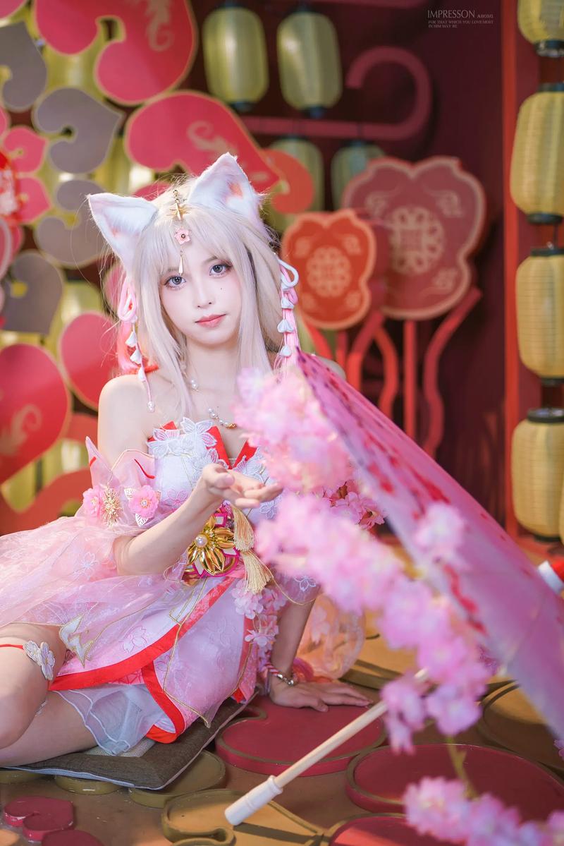一口幼桃Cosplay写真高清图片精选与人物百科