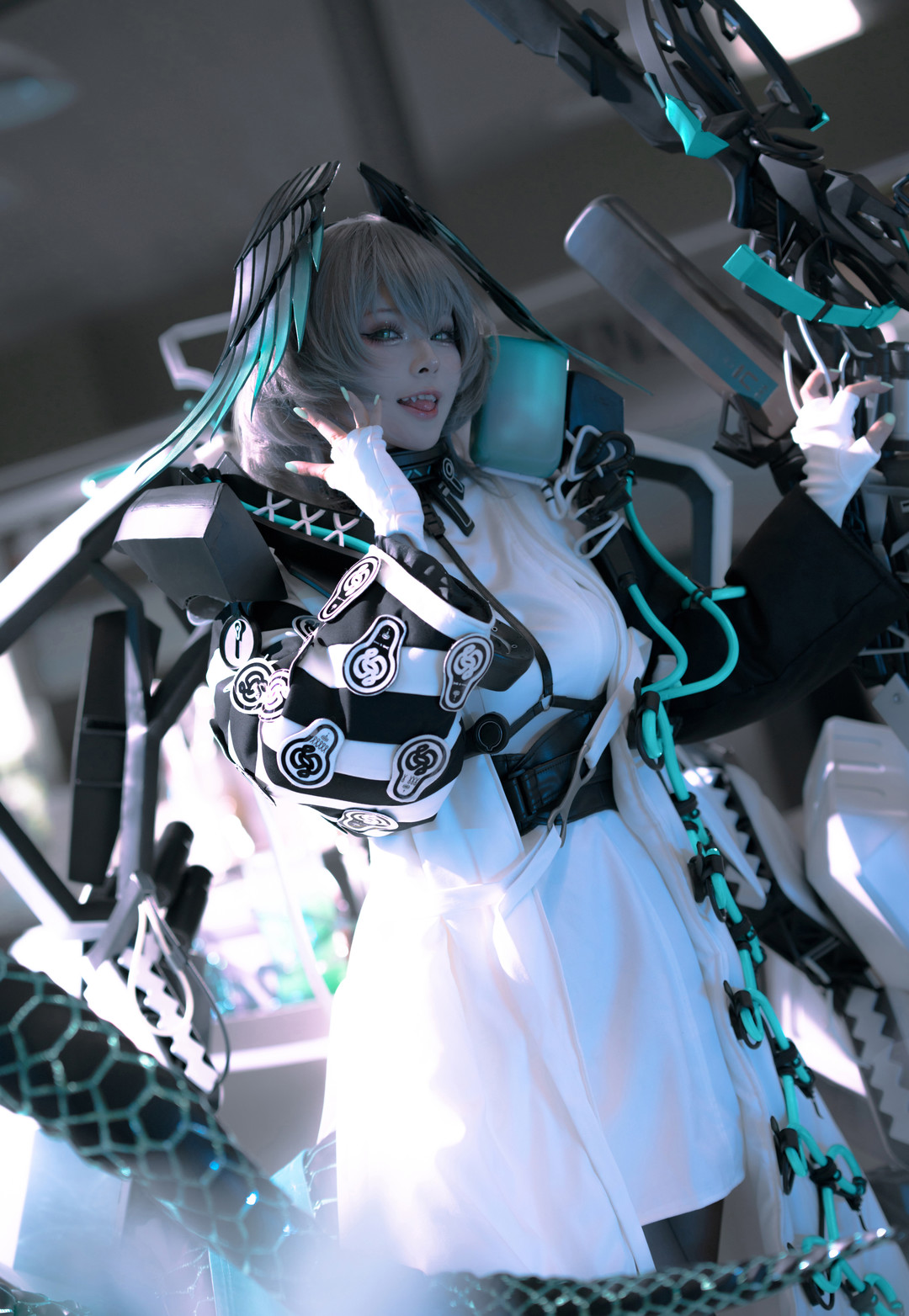 百合欧皇子Cosplay写真作品全集与人物简介