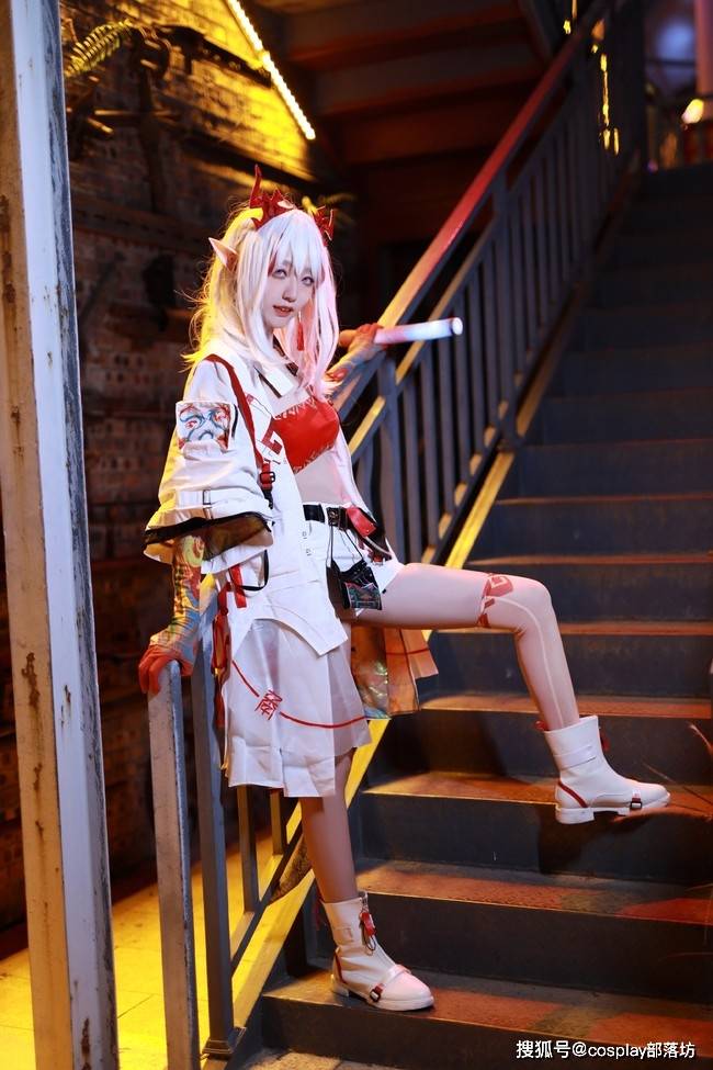 cosplay年年个人简介·角色扮演作品图片全集 cosplay年年个人简介·角色扮演作品图片全集