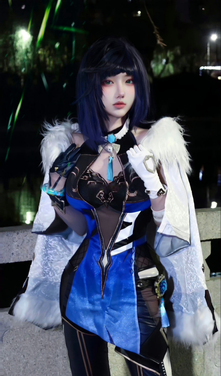 困困Cosplay写真高清图片精选与人物百科