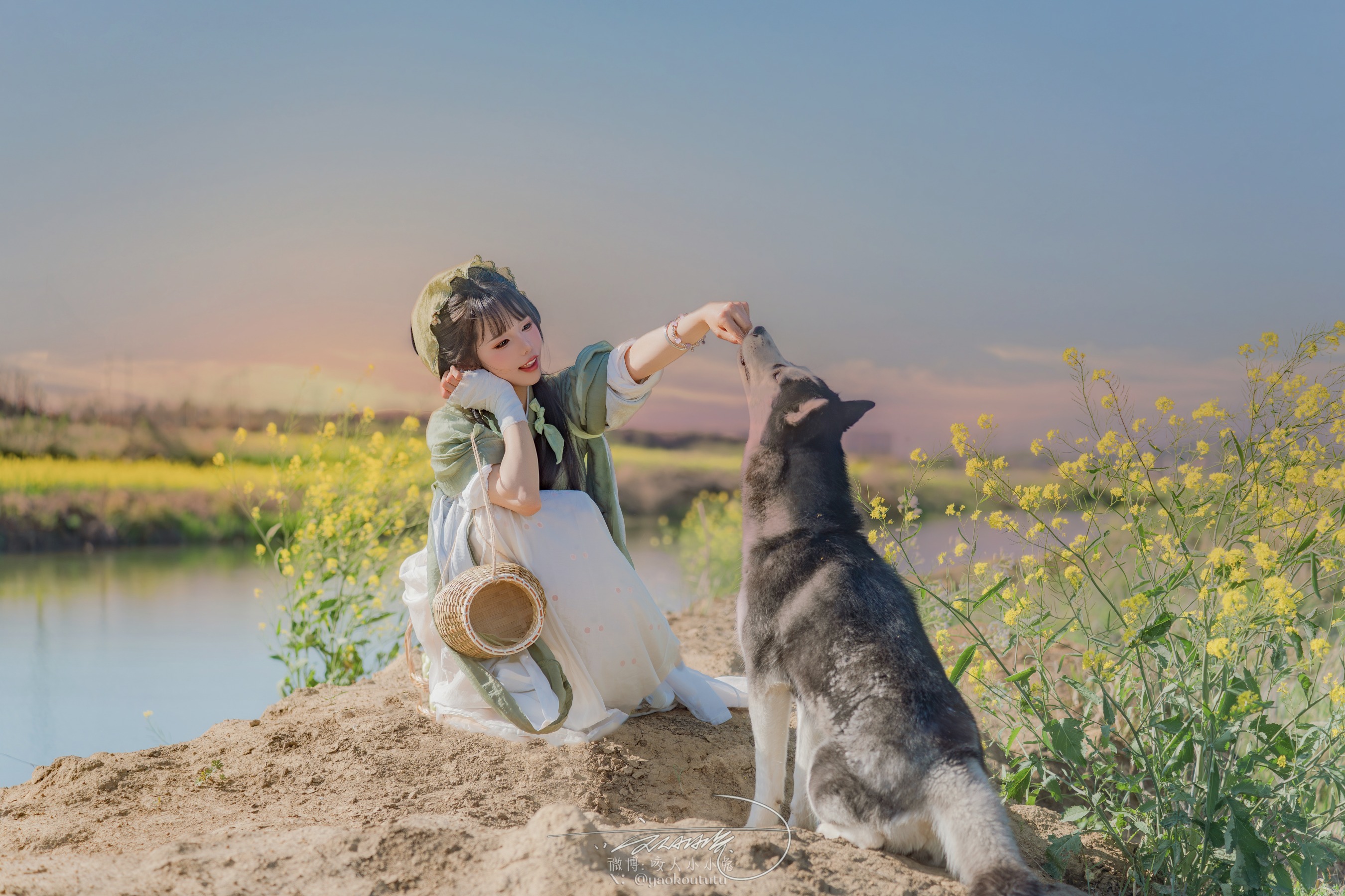 黏黏团子兔 写真图片 5
