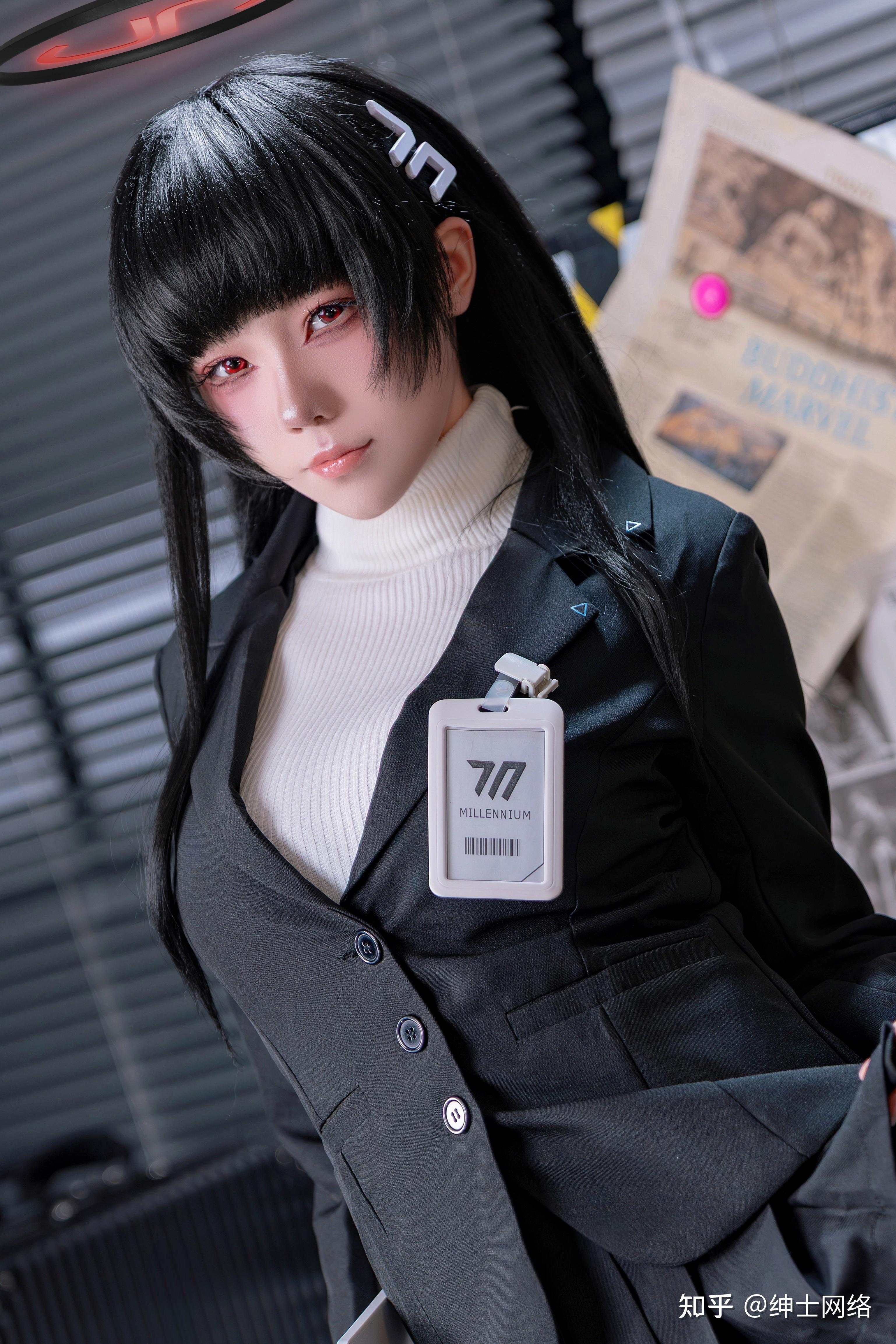 咬一口兔娘cos喜多川 Cosplay精选写真图片 3